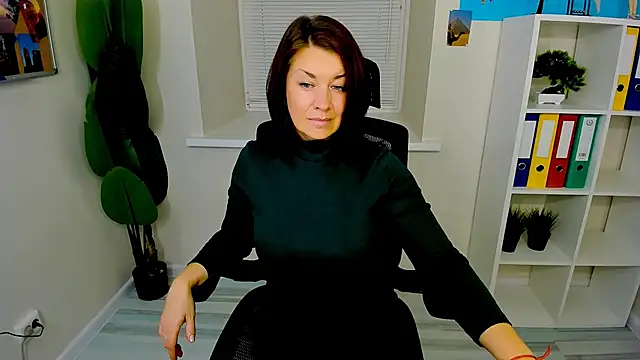 AnaMills online show from September 24, 3:07 pm