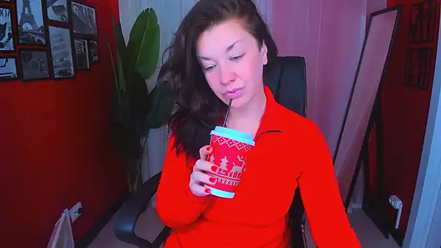 AnaMills online show from February 10, 10:14 am