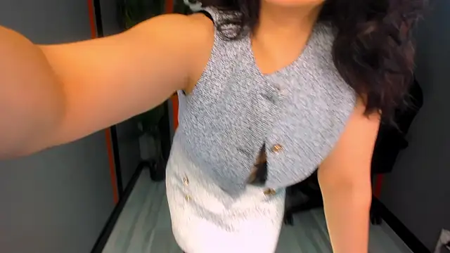 AnaMills online show from March 24, 9:20 am