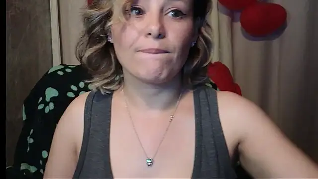 dagny-jo online show from March 7, 2:46 am