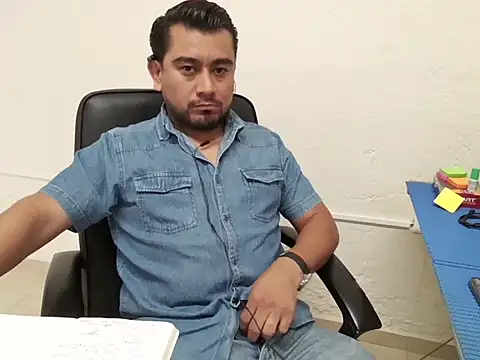 youmanhorny online show from July 13, 7:13 pm