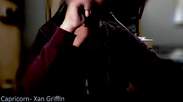  x rated  online show from March 1, 4:01 am