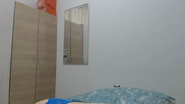 camilahot23 online show from February 15, 8:56 pm