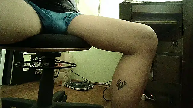 NiceHunter89 online show from February 19, 12:18 am