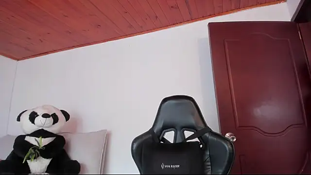 Arenne rouse online show from February 27, 7:35 pm