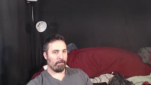 Snapshot of Metalstud chatting on October 27, 11:49 pm Metalstud online show from October 27, 11:49 pm