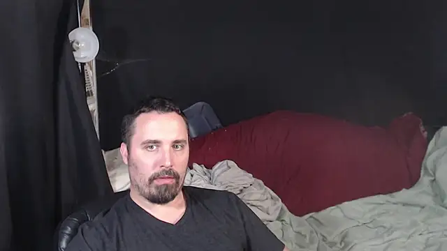 Snapshot of Metalstud chatting on October 9, 10:21 pm Metalstud online show from October 9, 10:21 pm