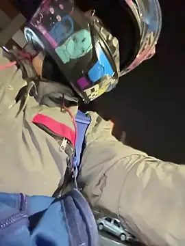 vaneelee online show from November 16, 3:00 am