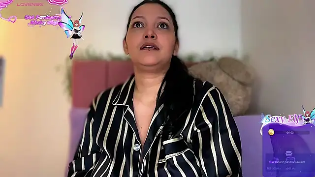 MarcellaGriffin online show from March 8, 5:27 pm