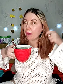 Snapshot of Katti_Kissa chatting on February 6, 3:08 pm Katti Kissa online show from February 6, 3:08 pm