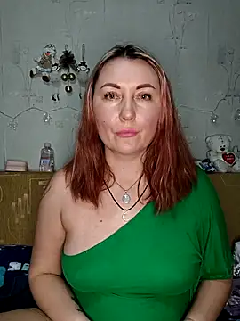 Snapshot of Katti_Kissa chatting on December 16, 1:37 pm Katti Kissa online show from December 16, 1:37 pm