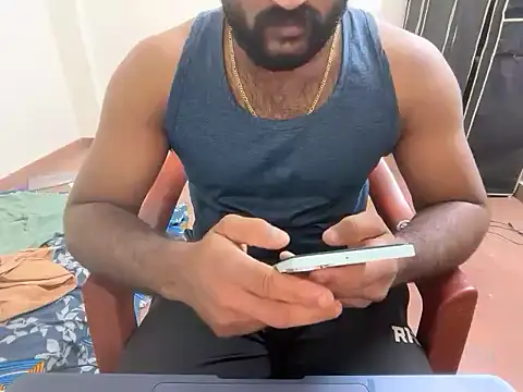 rohithunni123 online show from January 12, 6:36 pm