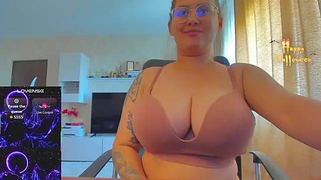 hot evil queen online show from October 21, 10:36 am