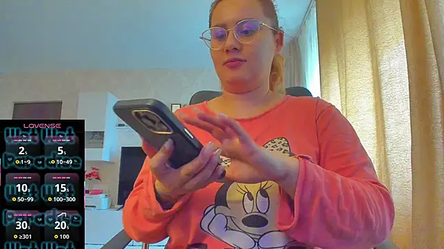 hot evil queen online show from November 11, 11:49 am