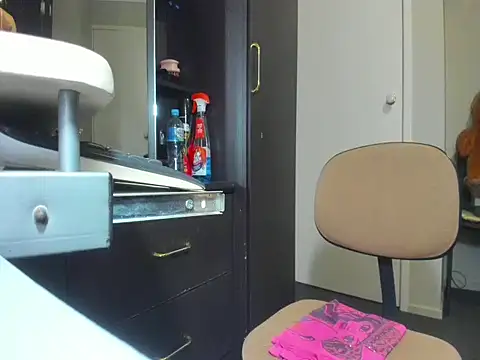 Angelchezcka online show from February 11, 2:22 am