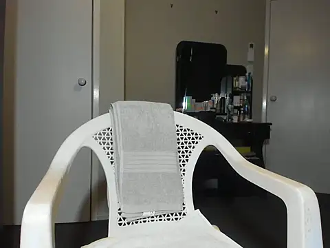 Angelchezcka online show from November 4, 12:20 pm