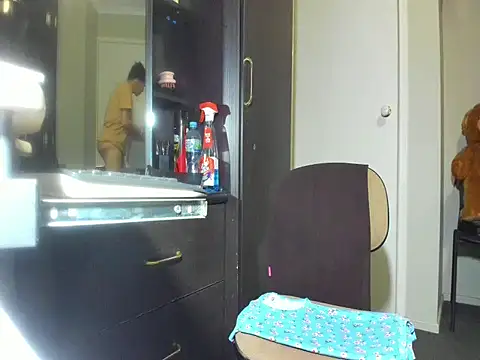 Angelchezcka online show from April 20, 11:57 am