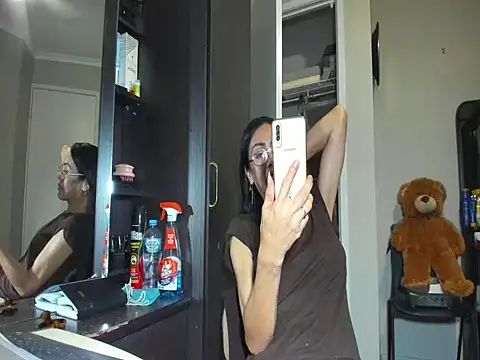 Angelchezcka online show from April 13, 11:03 am