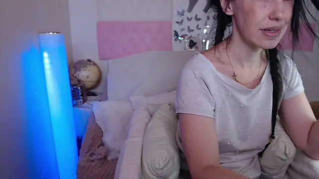 -carla- online show from November 26, 2:39 pm