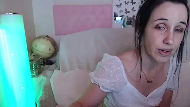 -carla- online show from February 18, 4:14 pm