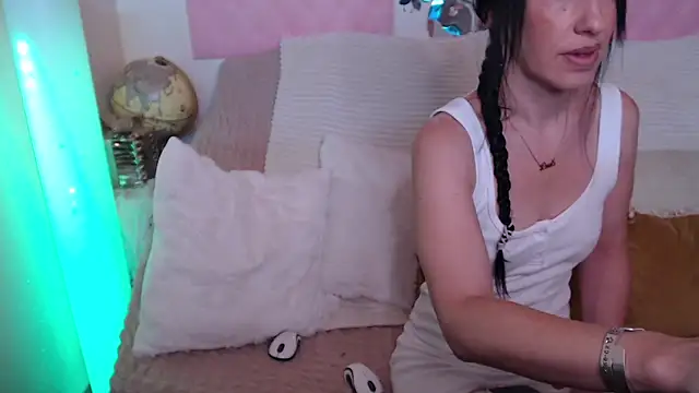 -carla- online show from October 30, 3:09 pm