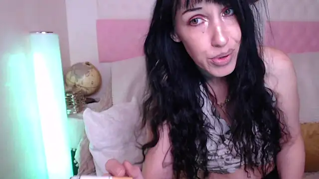 -carla- online show from November 14, 6:17 am