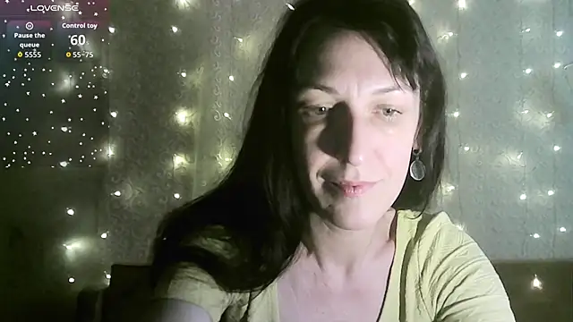 MarieODahliaS online show from November 15, 9:57 am