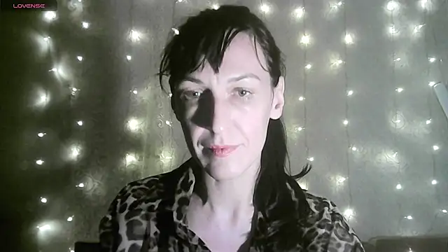 MarieODahliaS online show from November 13, 10:41 am