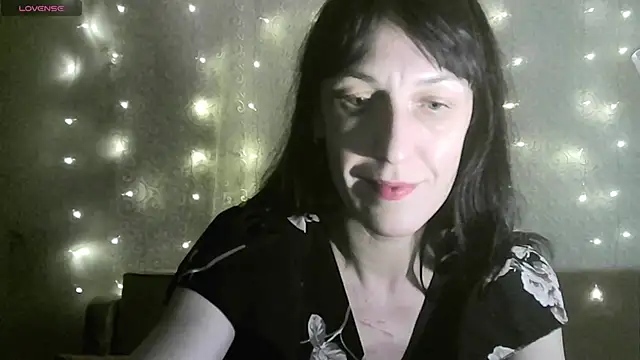 MarieODahliaS online show from November 18, 11:35 am