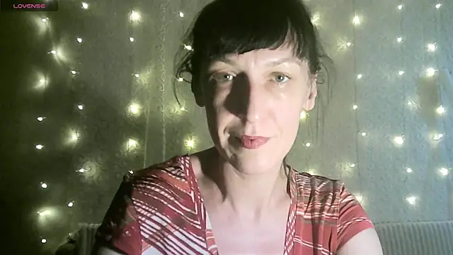 MarieODahliaS online show from November 3, 9:57 am