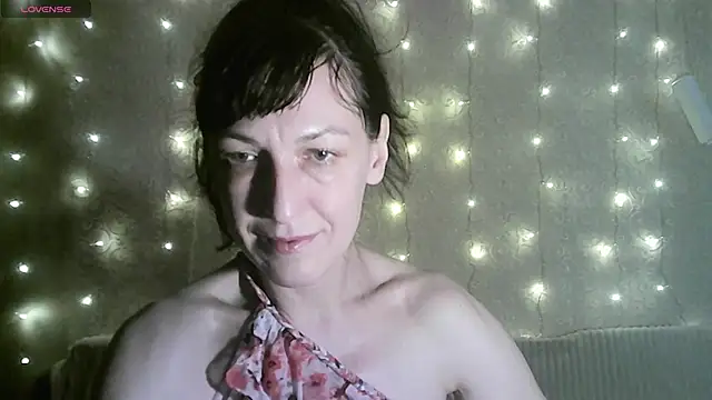 MarieODahliaS online show from January 9, 11:39 am