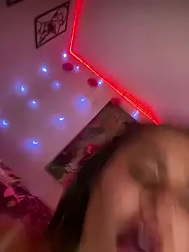 Emma Brown 12 online show from February 14, 12:41 am