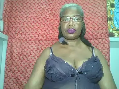 Snapshot of pink69pussy chatting on January 11, 4:16 am pink69pussy online show from January 11, 4:16 am