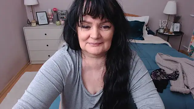 LeveMe2Nightt online show from January 8, 1:28 pm