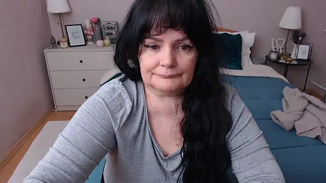 LeveMe2Nightt online show from December 20, 1:14 pm