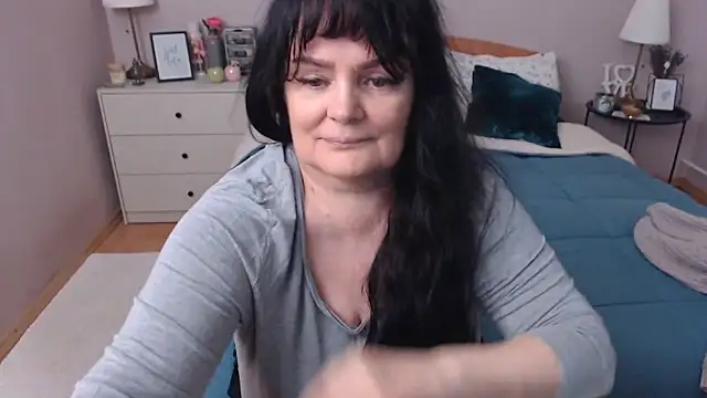 Snapshot of LeveMe2Nightt chatting on November 20, 12:50 pm LeveMe2Nightt online show from November 20, 12:50 pm