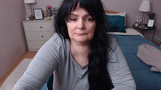 Snapshot of LeveMe2Nightt chatting on November 18, 12:52 pm LeveMe2Nightt online show from November 18, 12:52 pm