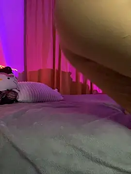  sweet baby  online show from April 8, 12:12 am