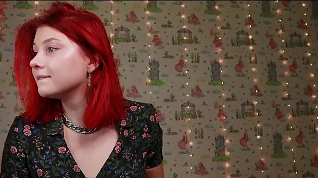 Snapshot of SmokyRose chatting on September 17, 6:59 am SmokyRose online show from September 17, 6:59 am