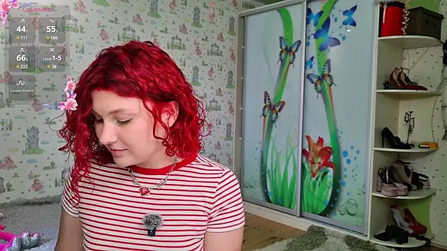 SmokyRose online show from June 26, 9:15 am