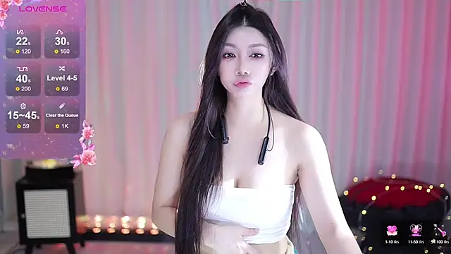 Snapshot of Angel-Bei-bei chatting on October 31, 2:02 pm Angel-Bei-bei online show from October 31, 2:02 pm