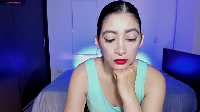 MeganWhite3 online show from March 28, 2:23 am