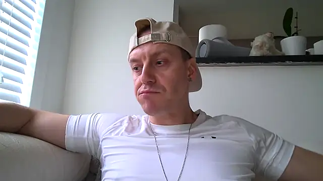 ploki2180 online show from November 2, 2:55 pm