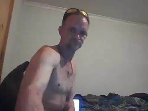 Snapshot of TooFknHorny1 chatting on January 15, 7:48 am TooFknHorny1 online show from January 15, 7:48 am