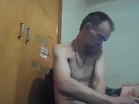 Snapshot of TooFknHorny1 chatting on January 21, 2:22 am TooFknHorny1 online show from January 21, 2:22 am