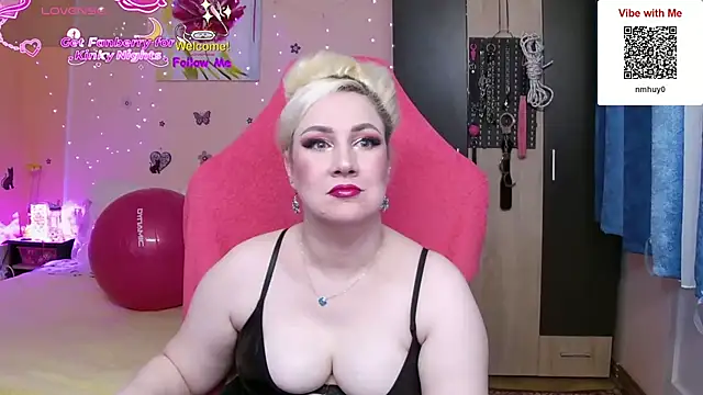 MissLexyGold online show from November 29, 3:23 pm