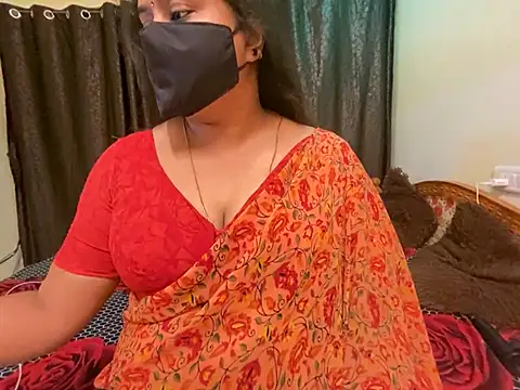 Snapshot of Love_4Sex chatting on February 25, 8:36 am Love 4Sex online show from February 25, 8:36 am