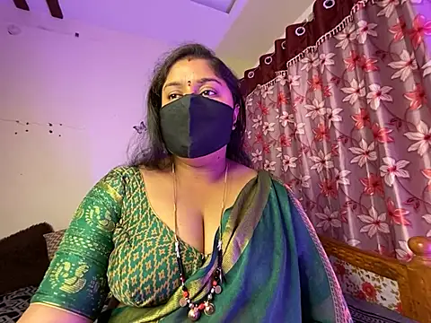 Love 4Sex online show from March 12, 5:24 am