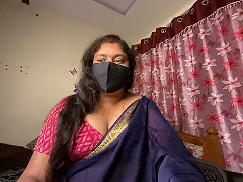 Love 4Sex online show from April 15, 5:13 am