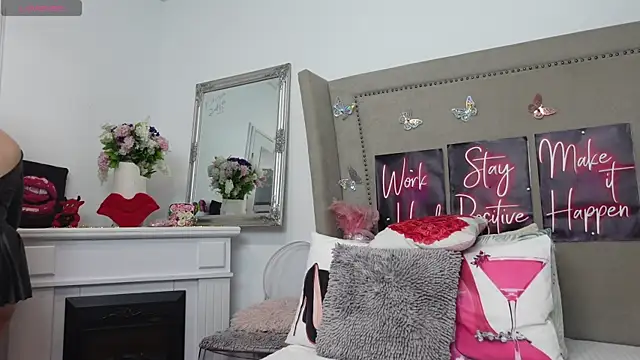 LexyRene online show from March 25, 12:04 pm